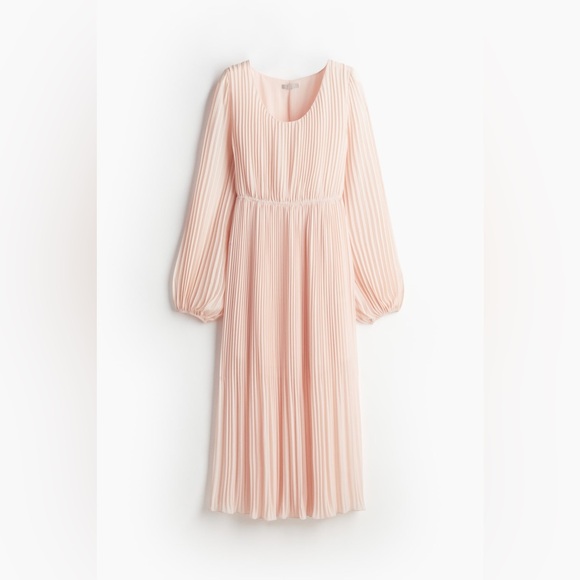 H&M | Pleated Chiffon Dress - Picture 1 of 5